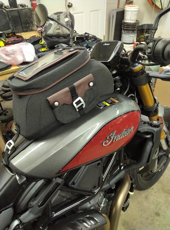 indian scout bobber tank bag