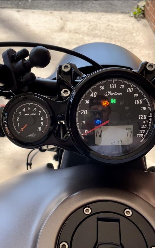 Tachometer with Shift Light