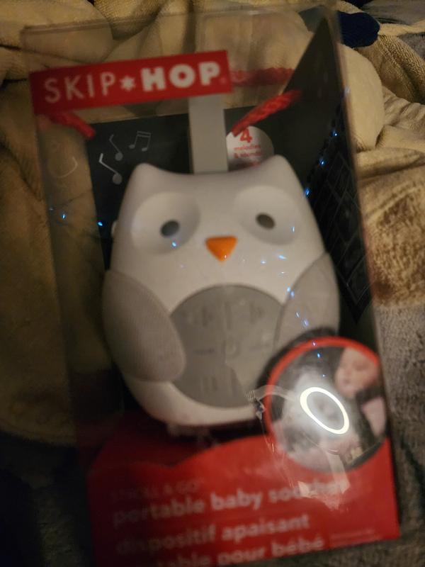 Skip hop portable hot sale baby soother reviews