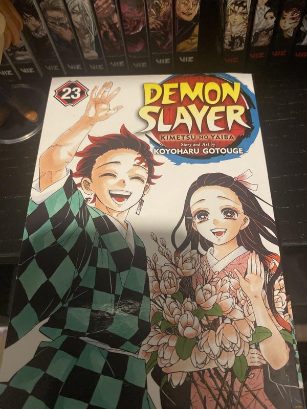  Demon Slayer: Kimetsu no Yaiba, (Volume 23): 9781974723638:  Gotouge, Koyoharu: Books