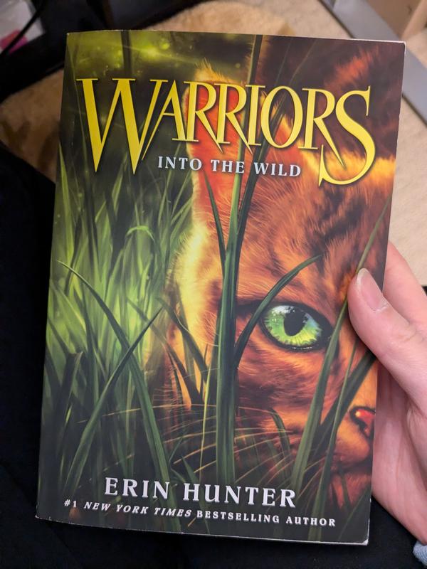 Warriors #1: Into The Wild Book By Erin Hunter, ('tc') | Indigo