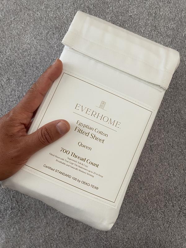 Everhome™ Egyptian Cotton Scallop Embroidered 700ThreadCount Sheet