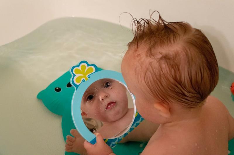 baby bath mirror toy