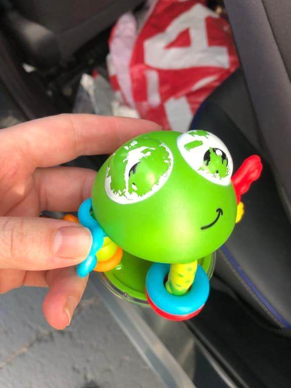 infantino flip flop frog rattle