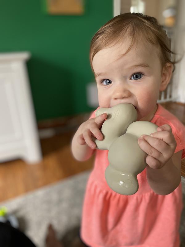 Squeeze And Teethe Elephant