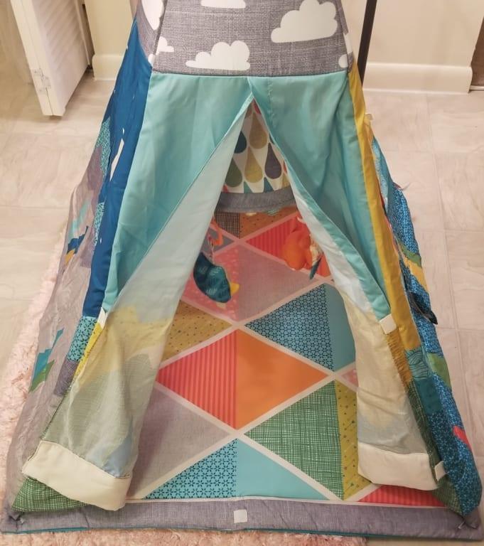 play gym and fun teepee