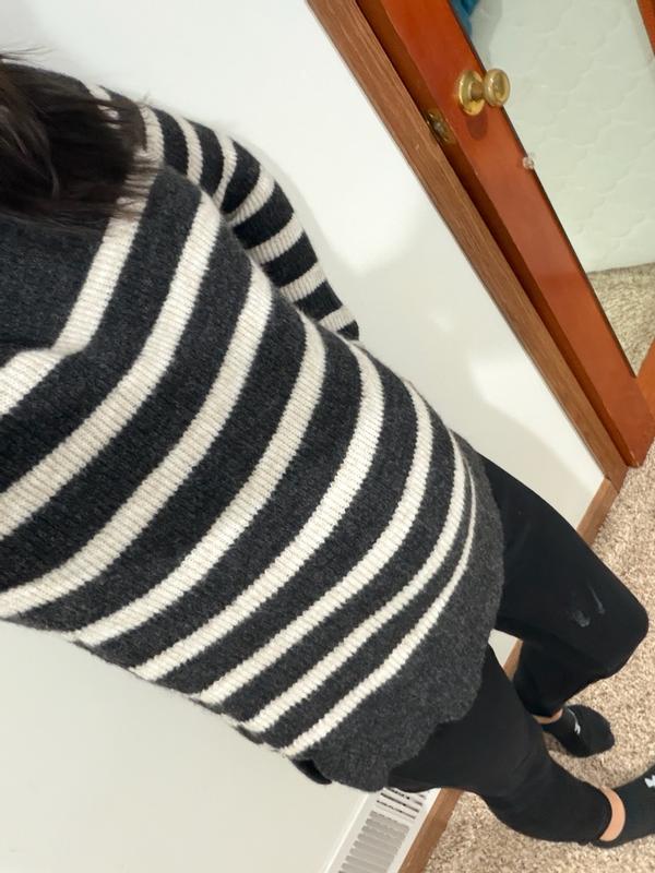 Customer carousel item 3.