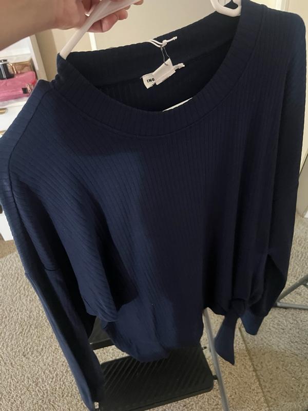 Customer photo for "Fits perfectly to body"