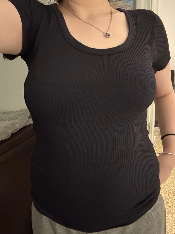Customer photo for "Nice but attract hair"