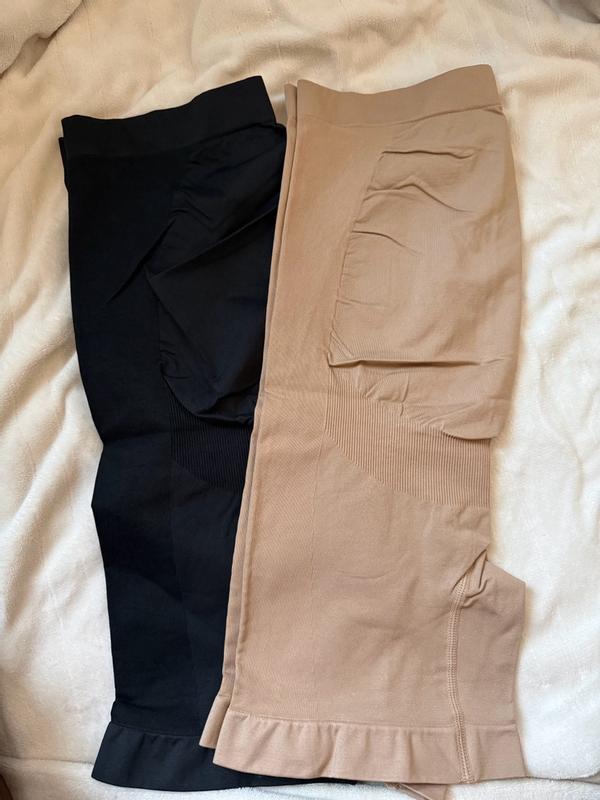 Customer photo for "Super soft and stretchy"