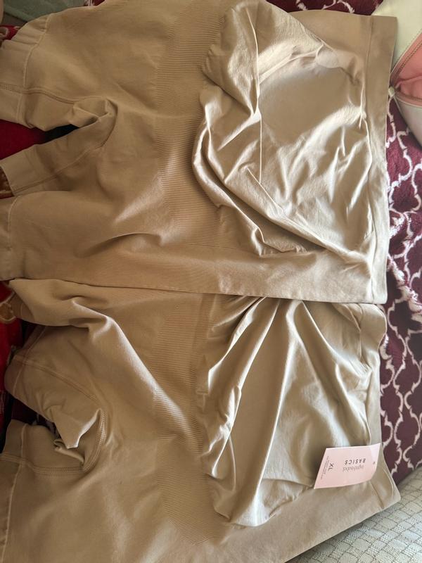 Customer photo for "Lightweight and comfy"