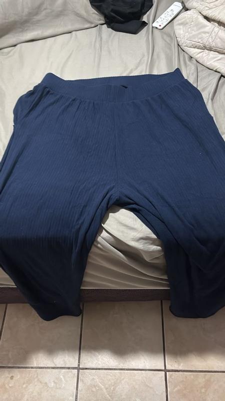 Customer photo for "Super soft, supportive, and comfortable with a flattering fit throughout pregnancy! 🤰💕"