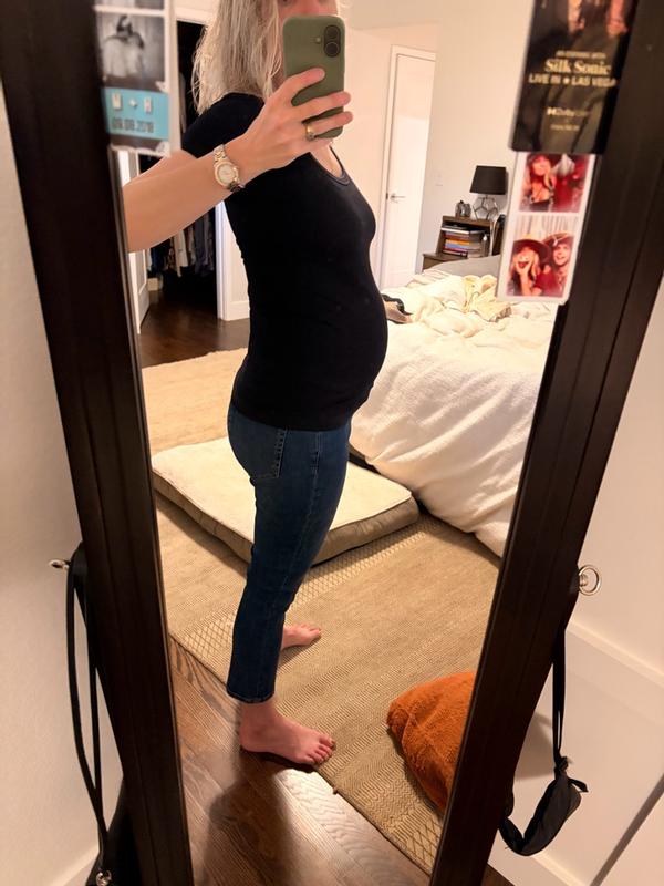 Customer photo for "Good, snug pregnancy fit"