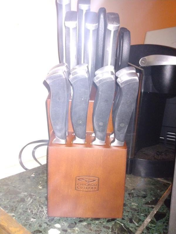 Chicago Cutlery Armitage Kitchen Knife Set Black - Blade HQ