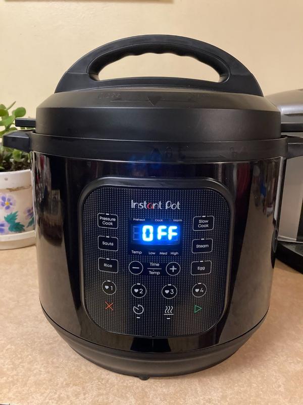 Instant Pot IP-DUO60 7-in-1 Multi-Functional Pressure Cooker, 6Qt/1000W  with Instant Pot Tempered Glass Lid