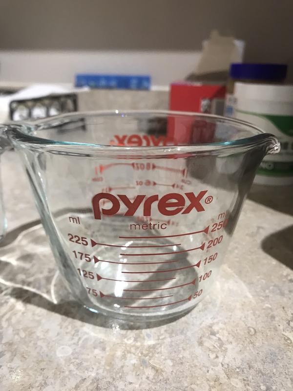 Pyrex 2 Piece Glass Measuring Cup Set, Includes 1-Cup, and 2-Cup Tempered Glass Liquid Measuring Cups, Dishwasher, Freezer, Microwave, and Preheated