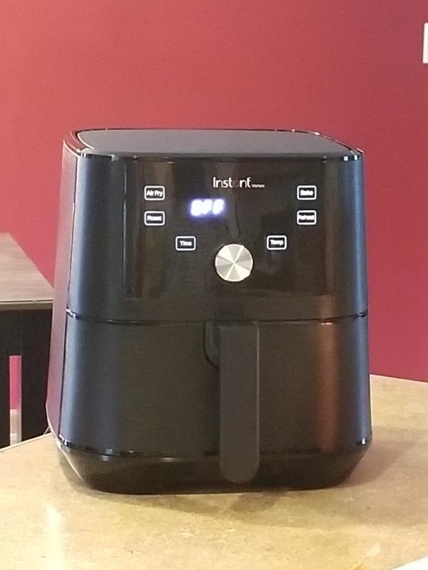 Instant Pot Air Fryer Combo for Sale in Santa Monica, CA - OfferUp