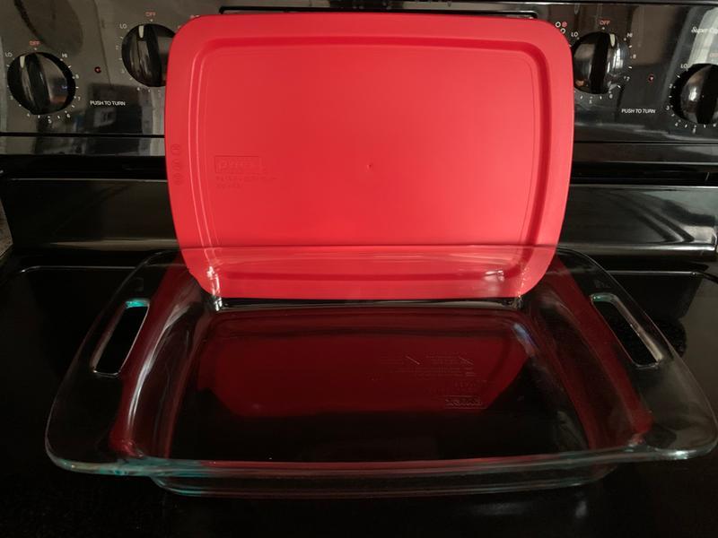 Red Lid for Easy Grab® 3-quart Rectangular Glass Baking Dish