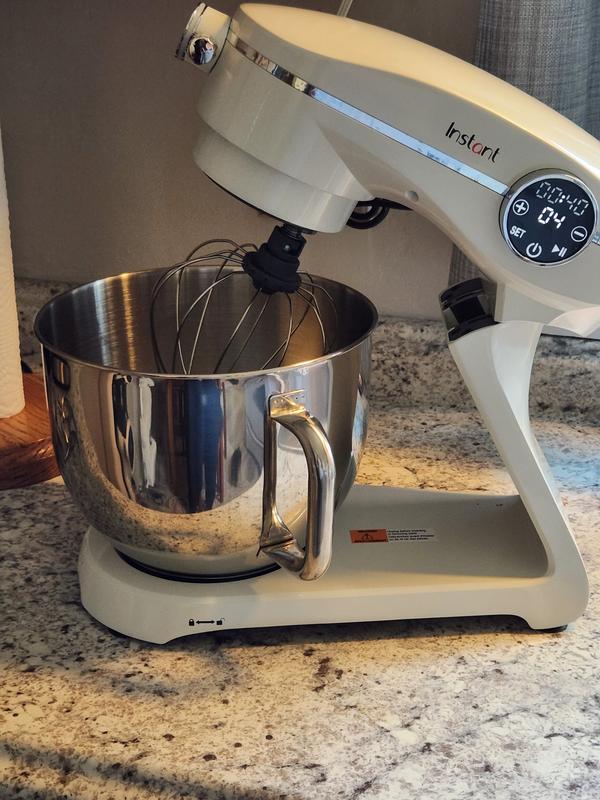 Sunbeam mixer with attachments - excellent - appliances - by owner