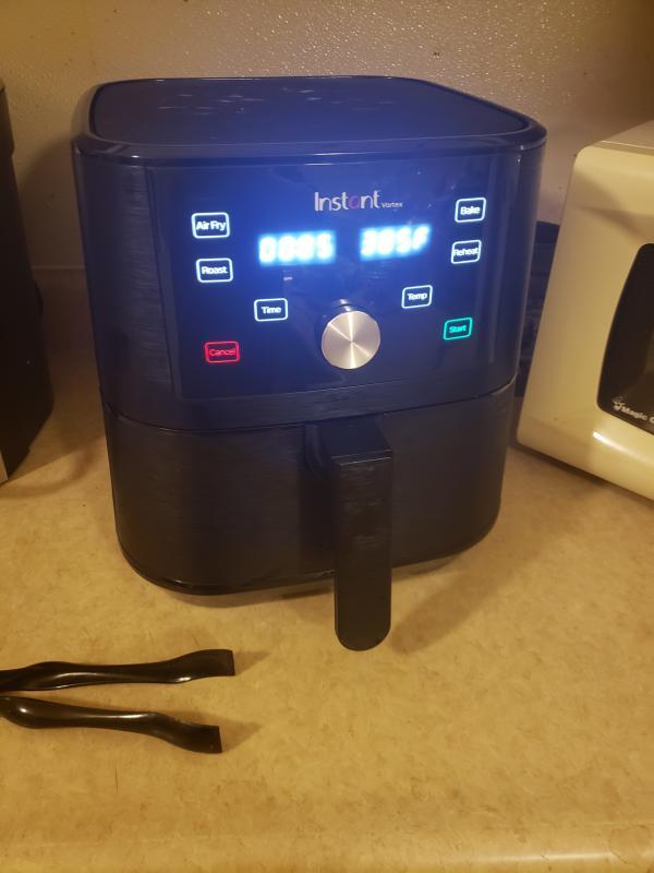 Instant Pot Vortex 4-in-1, 2-quart Mini Air Fryer Oven Combo with  Customizable Smart Cooking Program - Deep Fryers & Air Fryers, Facebook  Marketplace