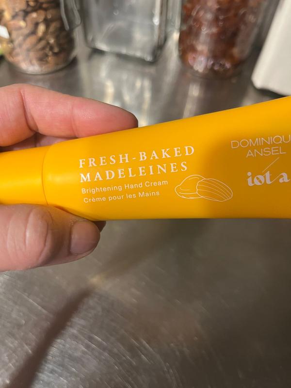 Review Thumbnail Image 0 383066644