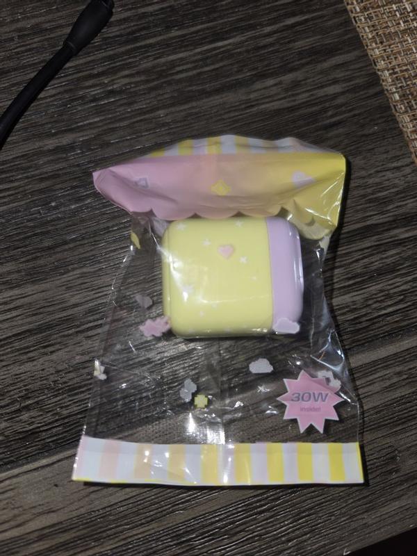 Customer carousel item 8.