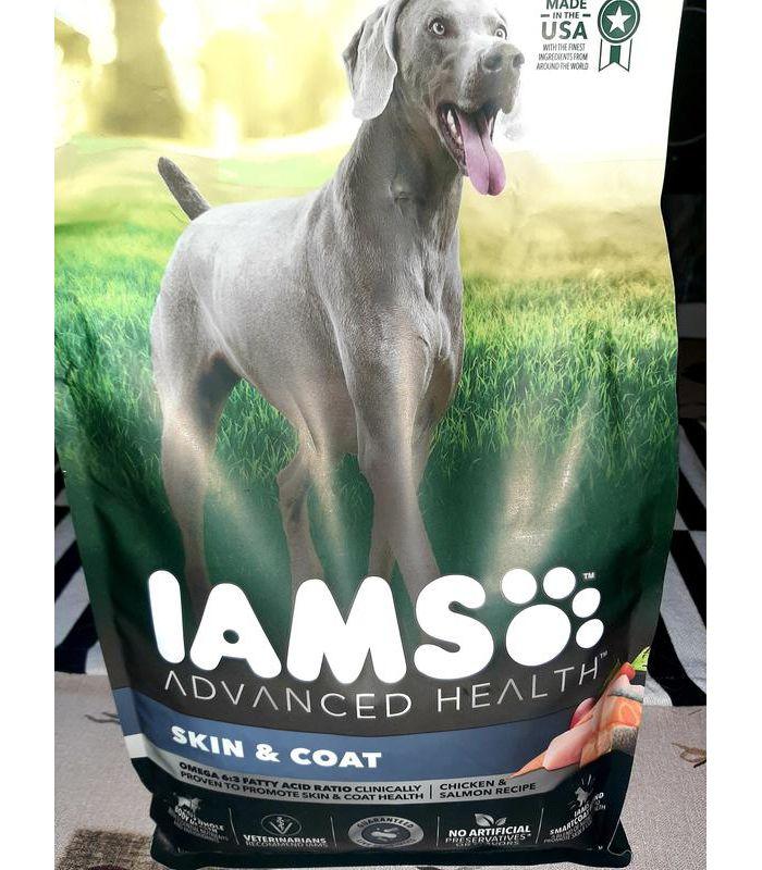 IAMS Advanced Health SKIN COAT Chicken and Salmon Recipe Adult