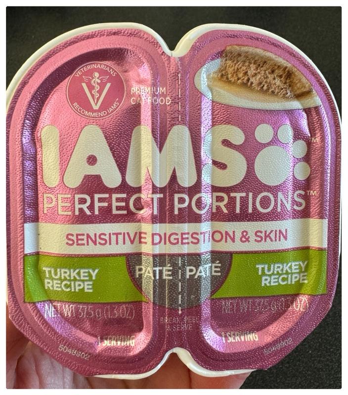 IAMS PERFECT PORTIONS SENSITIVE DIGESTION SKIN ADULT PATE TURKEY RECIPE