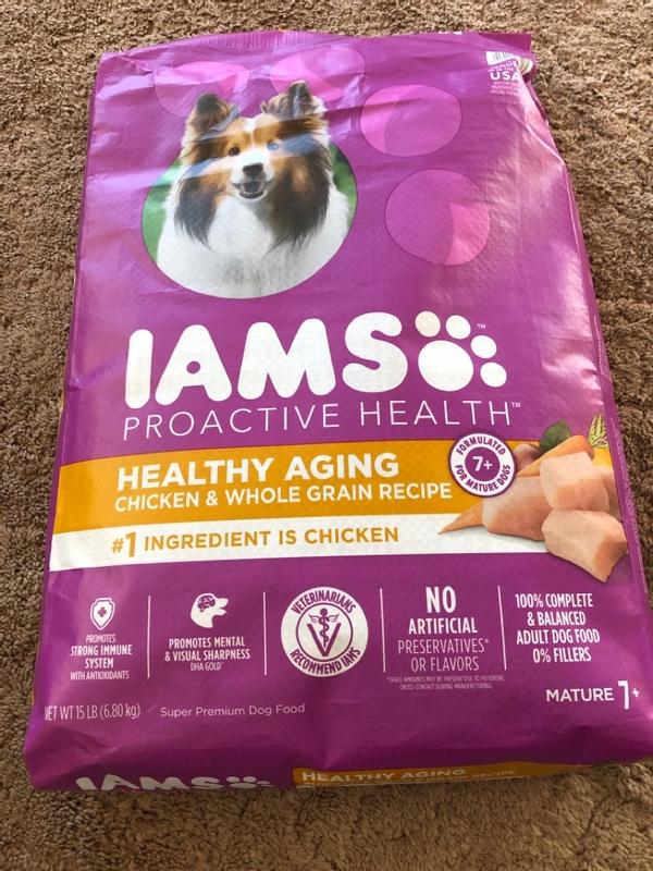IAMS PROACTIVE HEALTH Healthy Aging Senior Dry Dog Food with Real