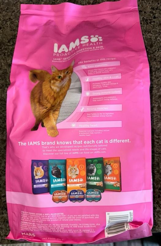 IAMS PROACTIVE HEALTH Adult Sensitive Digestion Skin Dry Cat