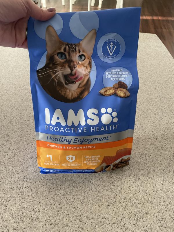 Iams cat food outlet 3kg offers