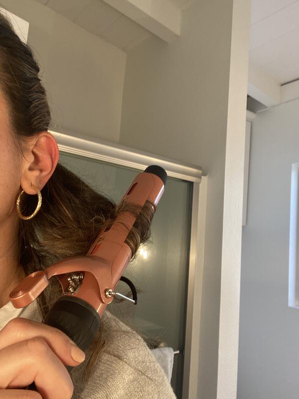 IR2 Curling Iron at work