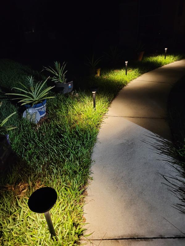 Westinghouse solar deals landscape lights