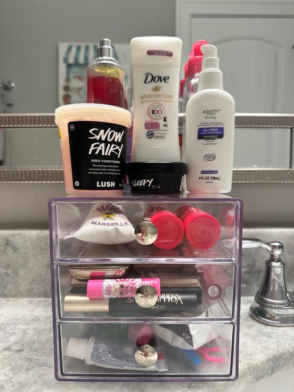 Customer photo for "Nice organizer for bathroom and makeup"