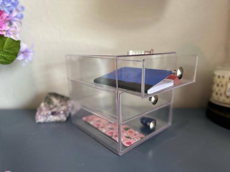 Customer photo for "Cute acrylic drawer set"