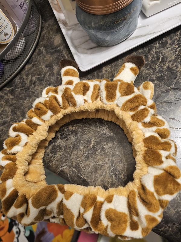 Customer photo for "Great snug headband"