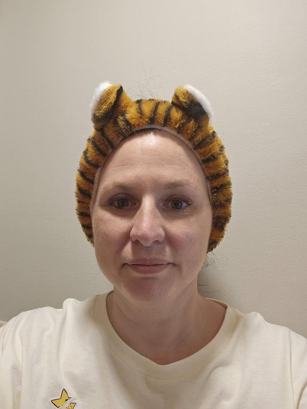 Customer photo for "Cute headband!"