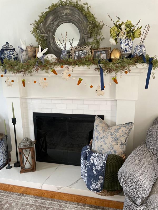 Customer carousel item 4.