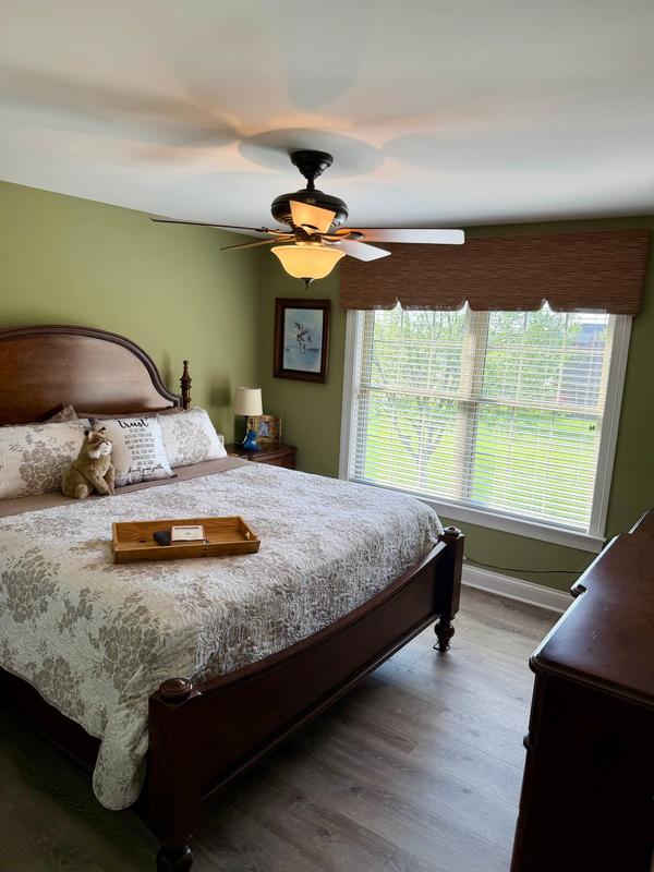 Customer carousel item 1.