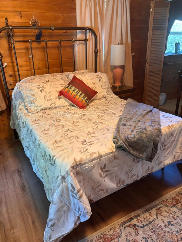 Customer carousel item 1.