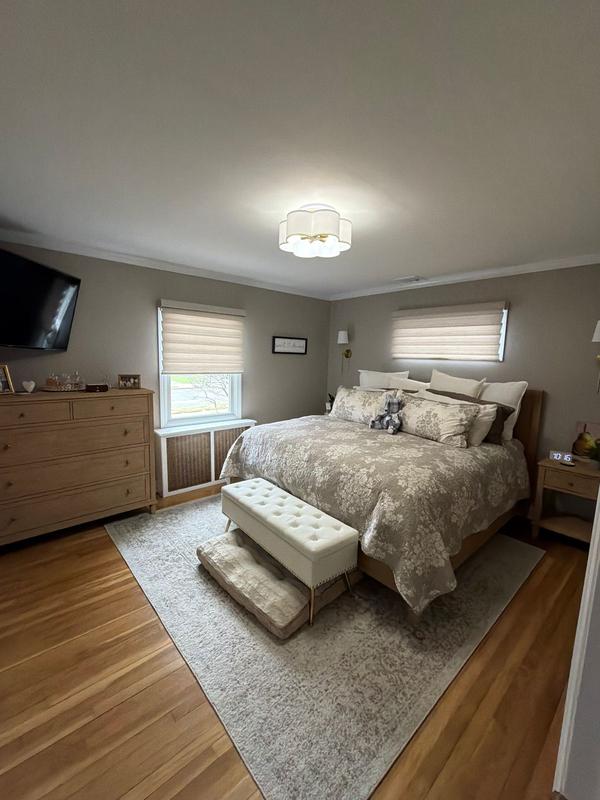 Customer carousel item 1.