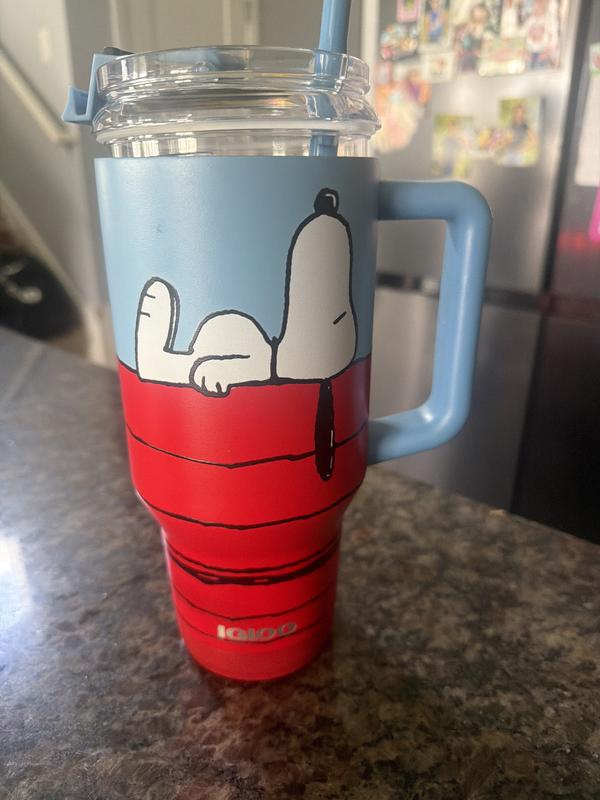 Snoopy's Doghouse 32 Oz Travel Mug | Igloo