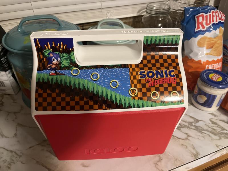 Igloo Coolers | Sonic The Hedgehog Green Hill Zone Little Playmate 7 qt Cooler