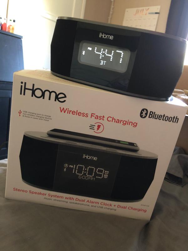iHome iBTW38: Wireless Fast Charging Bluetooth Alarm Clock with 