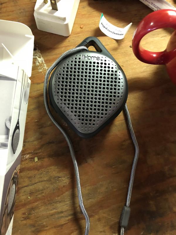 ihome splashproof bluetooth speaker system