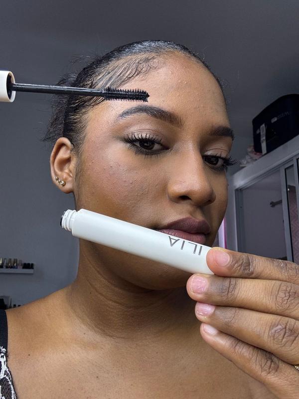 Customer photo for "Limitless Lash Mascara"