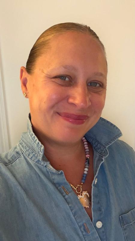 Customer photo for "The Fall Lip Color I've Been Looking For!"