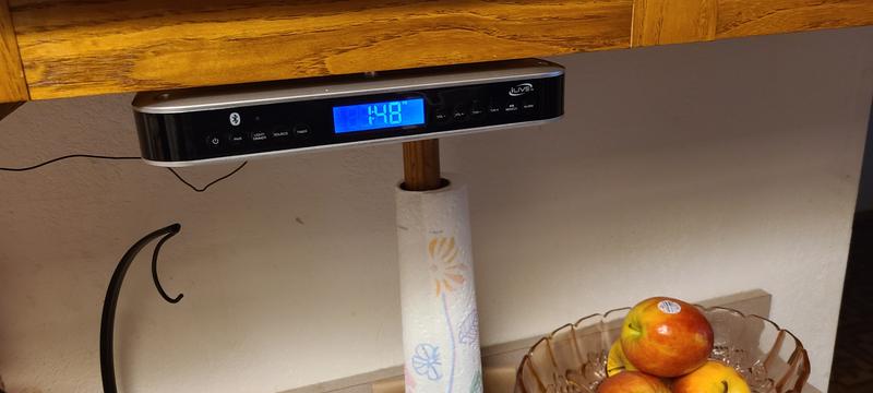 iLive Radio Bluetooth para debajo del gabinete de cocina con reproductor de  CD, sistema de altavoz inalámbrico Bluetooth, cuenta con radio FM con 20