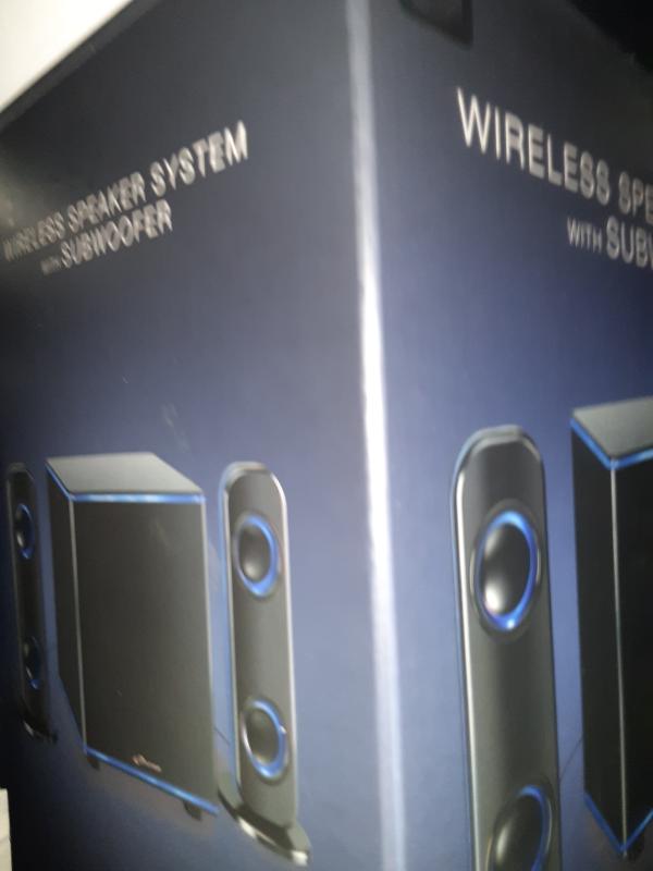 ILive IHB26B Wireless Home Music System With LEDs