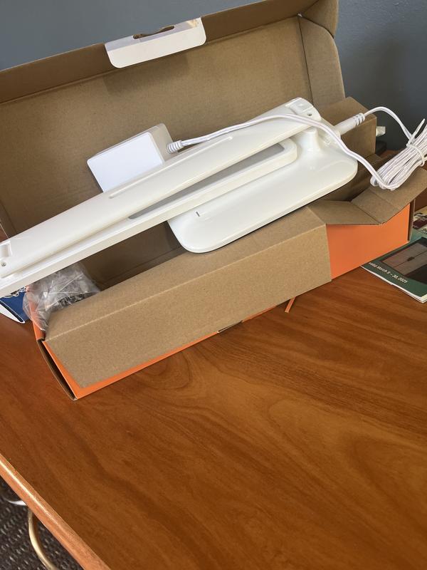 Photo from ILIVE LED desk lamp